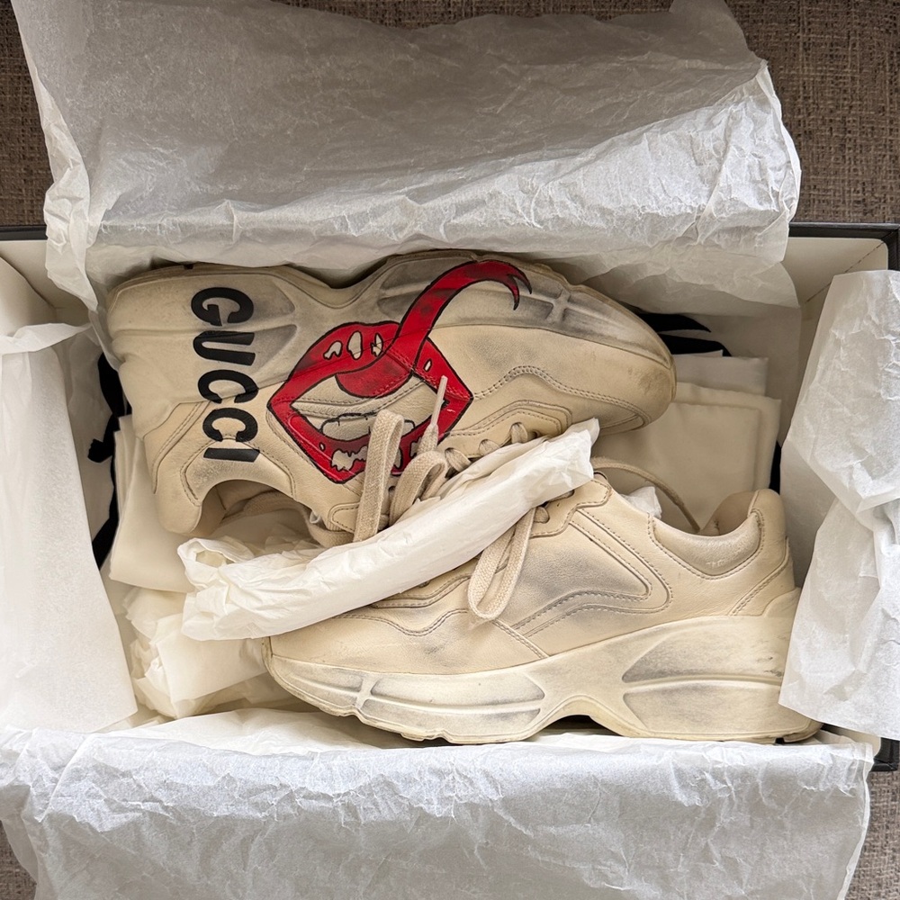 Gucci Cream Sneakers with Red Snake Motif